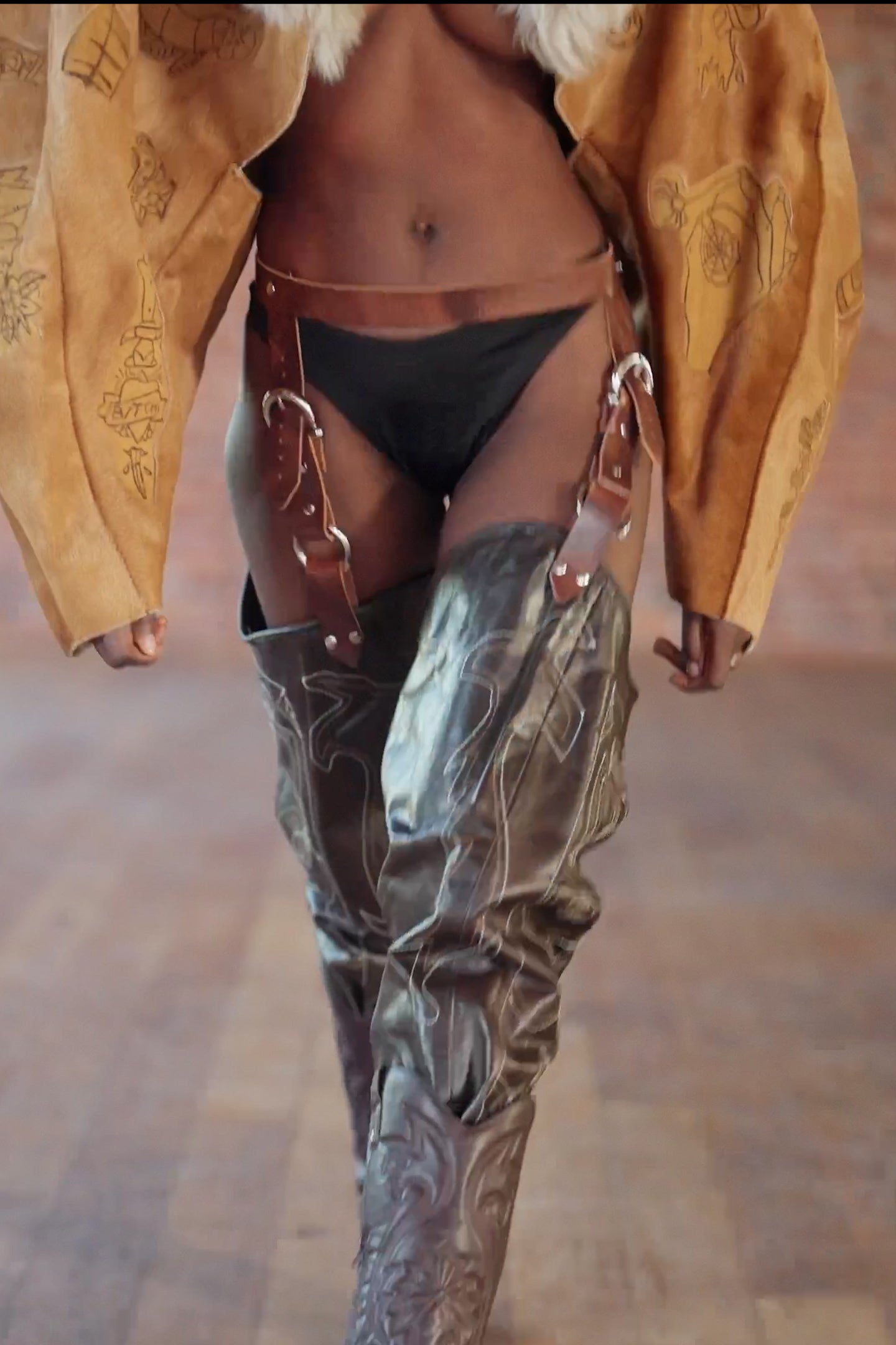 LOOK 3 SS25 COUTURE