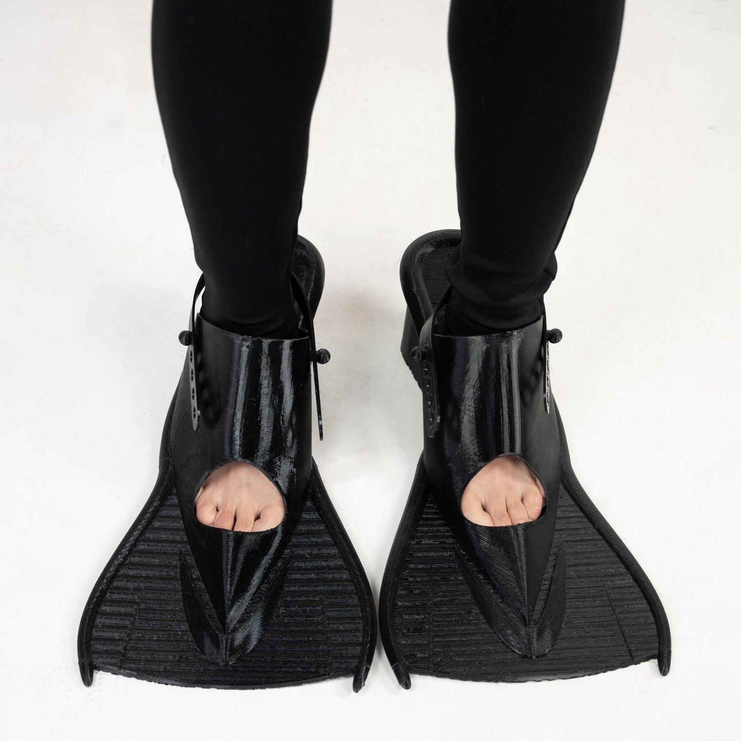 SCUBA HEELS