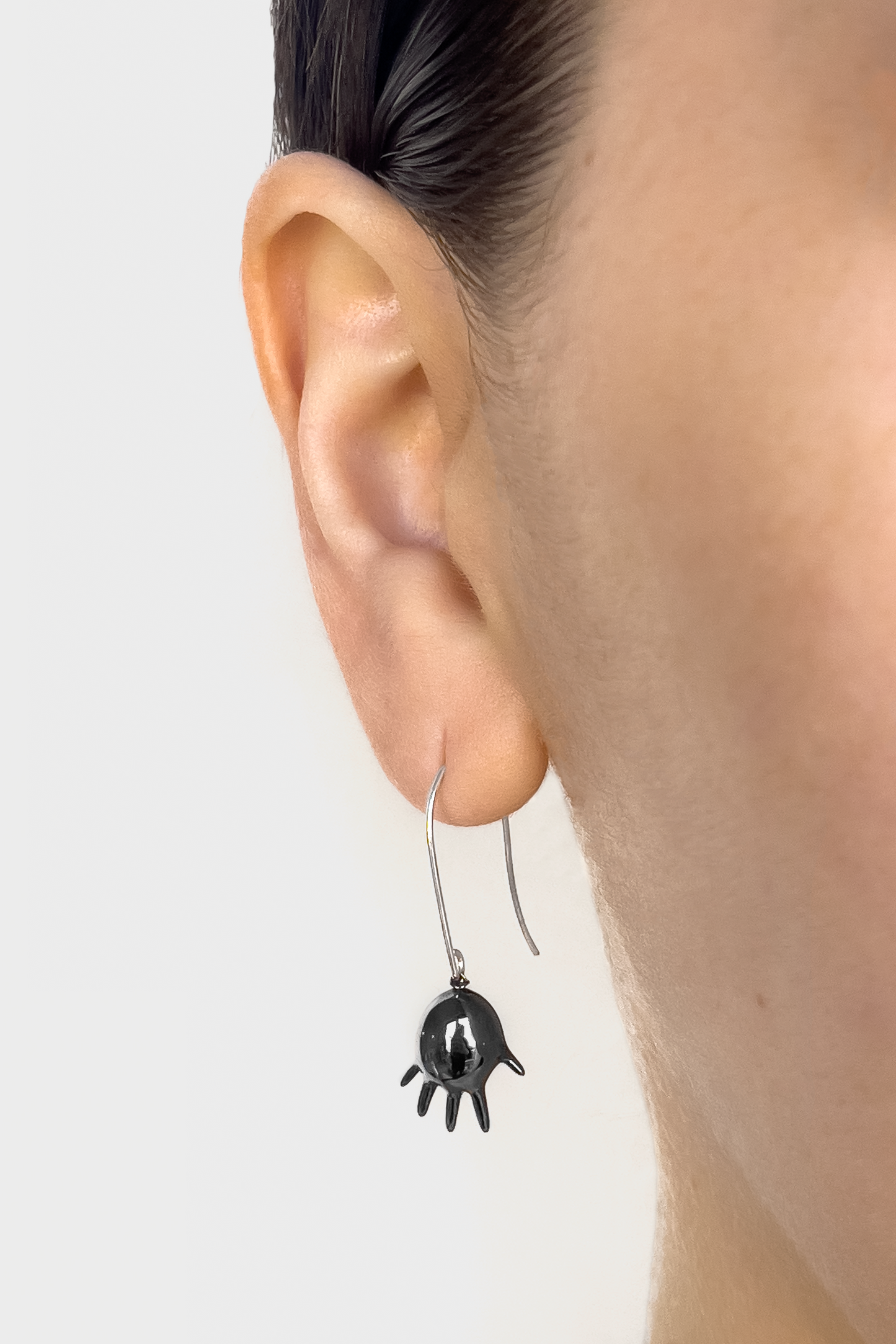 GLOVE BALLOON MINI EARRINGS