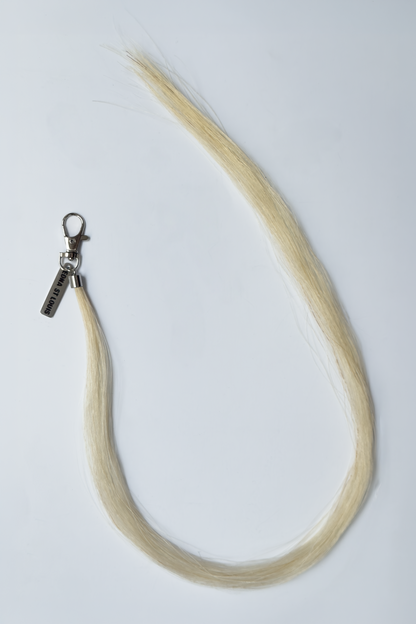 HORSE HAIR MULTI CHARM (BUTTERMILK)